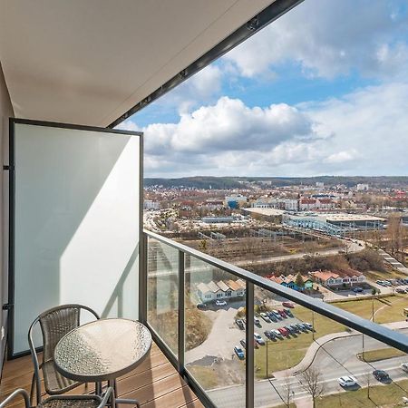 Grand Apartments - Level 16 - City View In Гданск Екстериор снимка